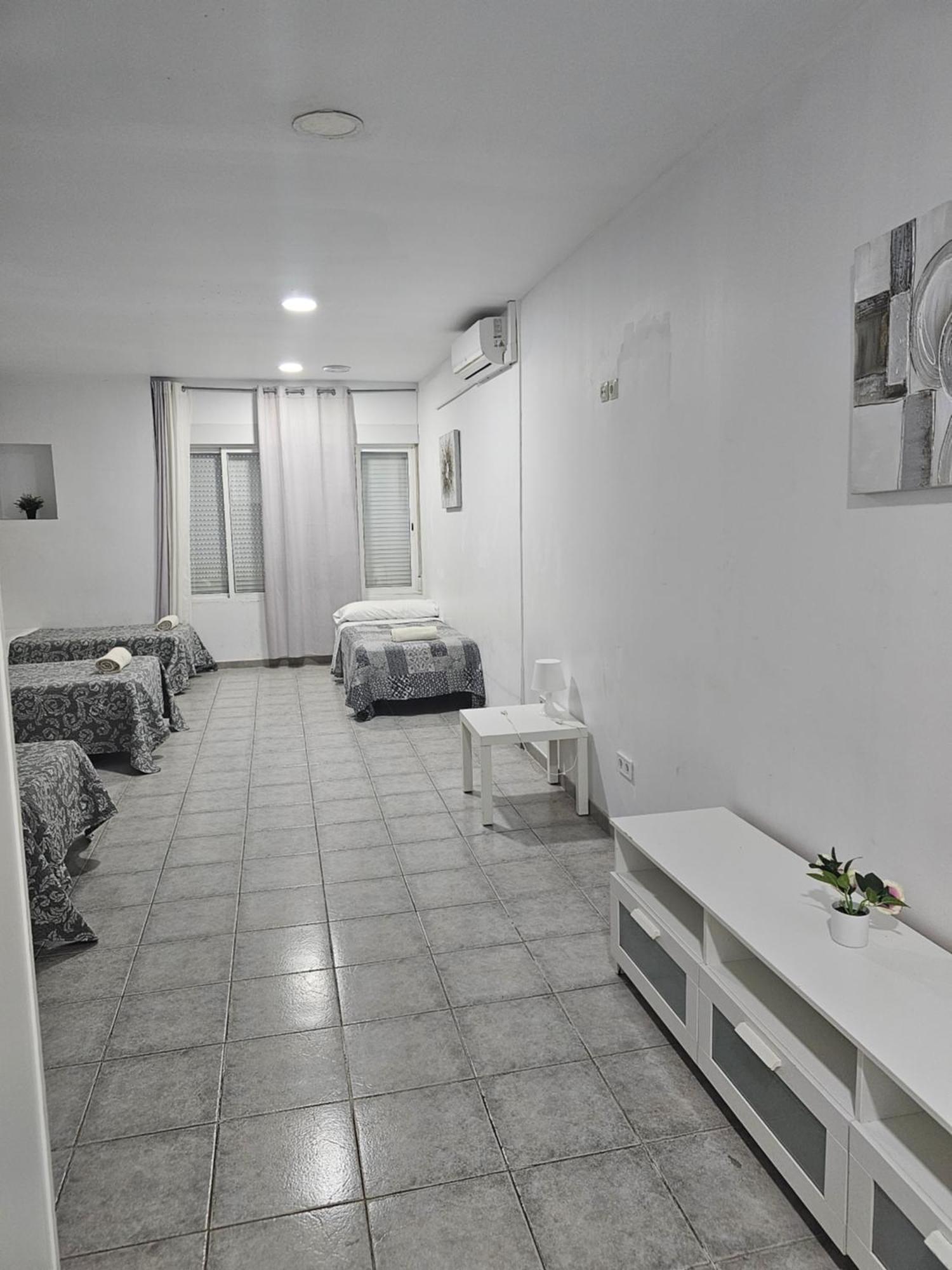 Hotel Mhrosa Valencia Exterior foto